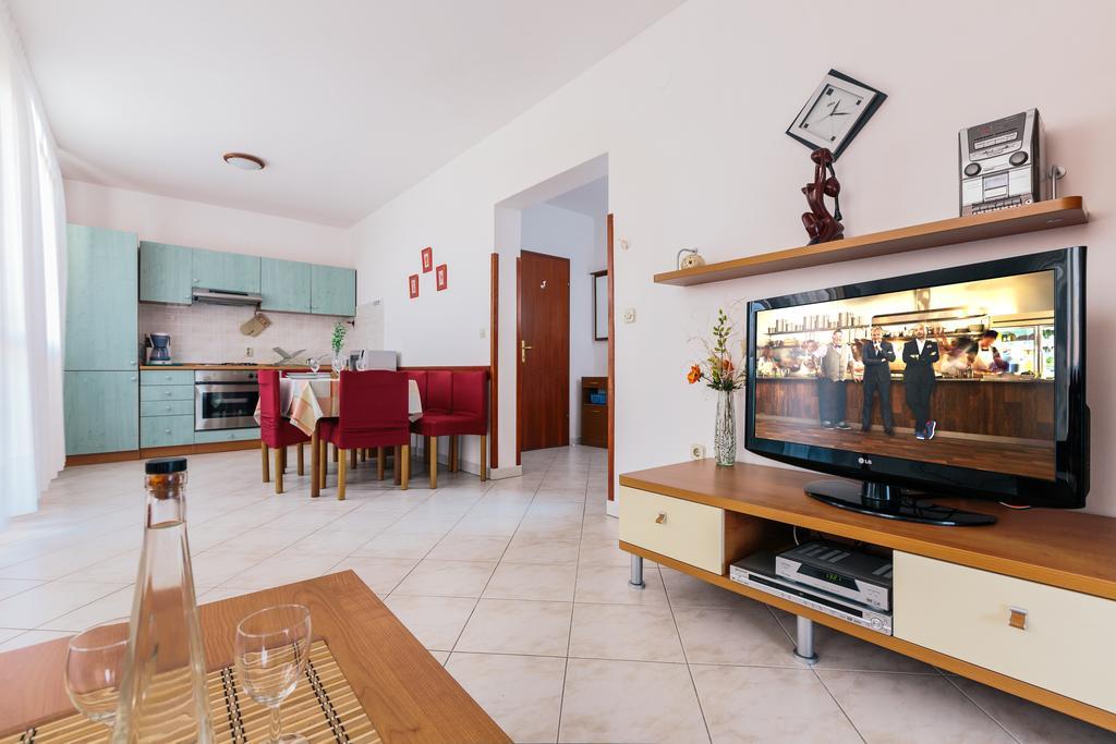 Apartma Andela Pula