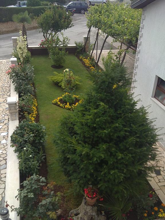 Andela Apartment