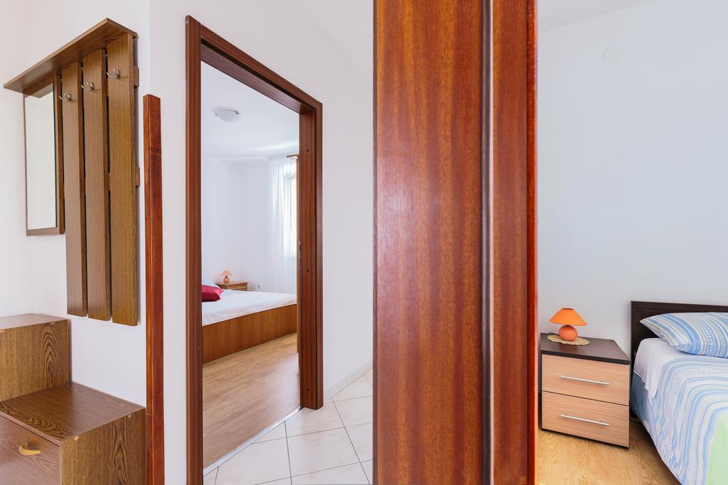 Apartment Andela *