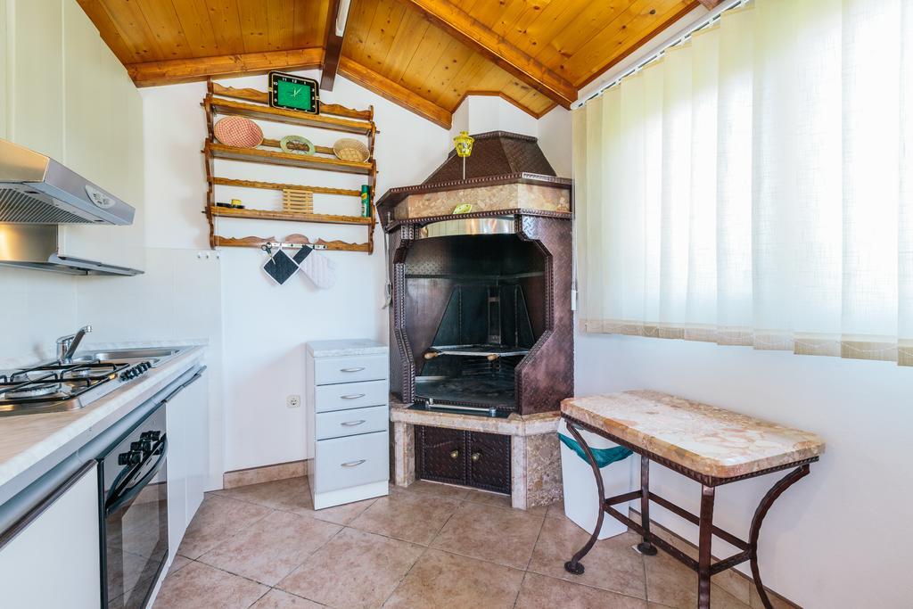 Andela Apartment *