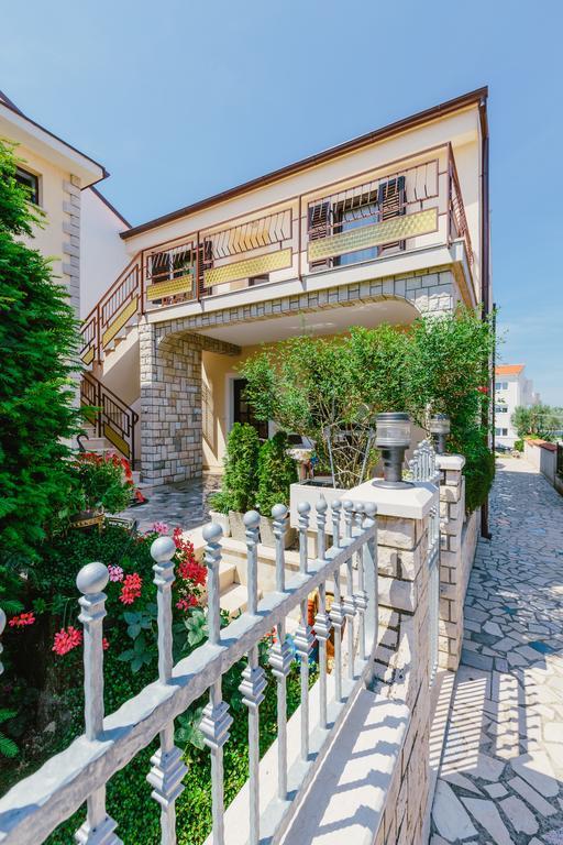 Apartment Andela Pula